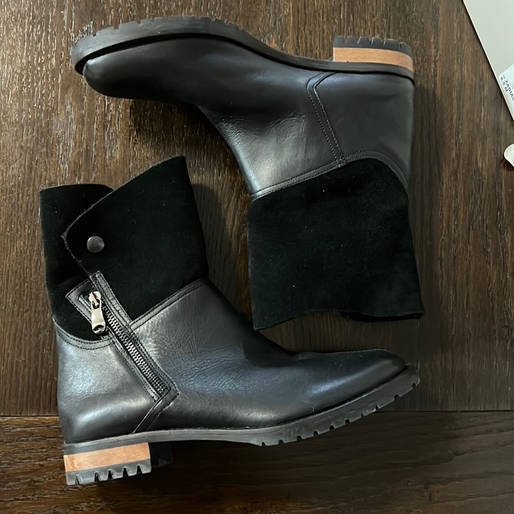 Fabianelli Shoes Fabianelli Leather Faux Shearling Lined Lug Sole Leather Boots